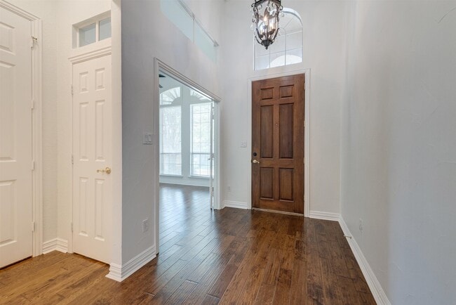 Photo - 1404 Clearwater Ct