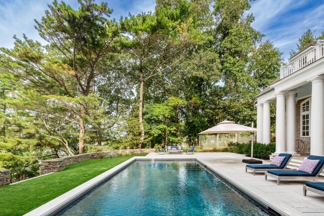 Photo - 66 Ram Island Dr