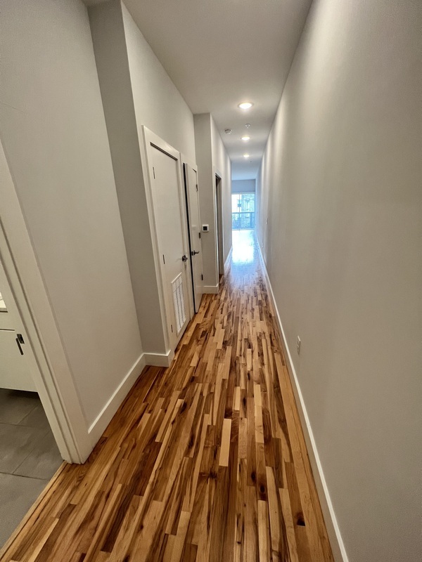 Photo - 10 S Laurel St Condo