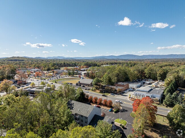 Woodlane Apartments
