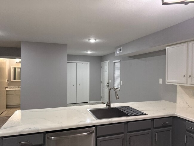 Photo - 921 Minns Dr Unit 921-3