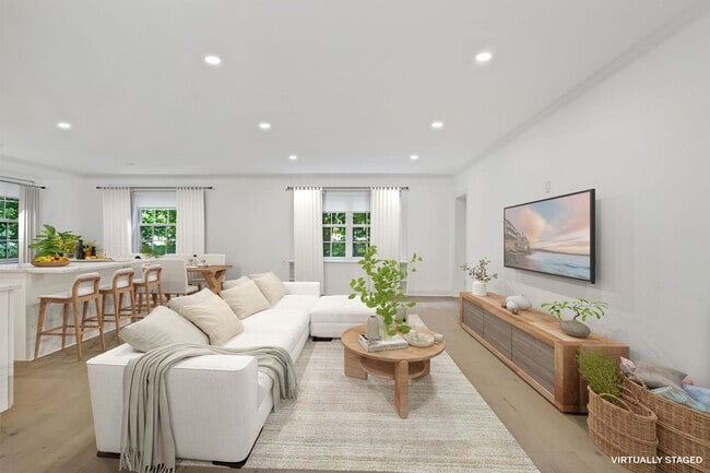 Photo - 20 Church St