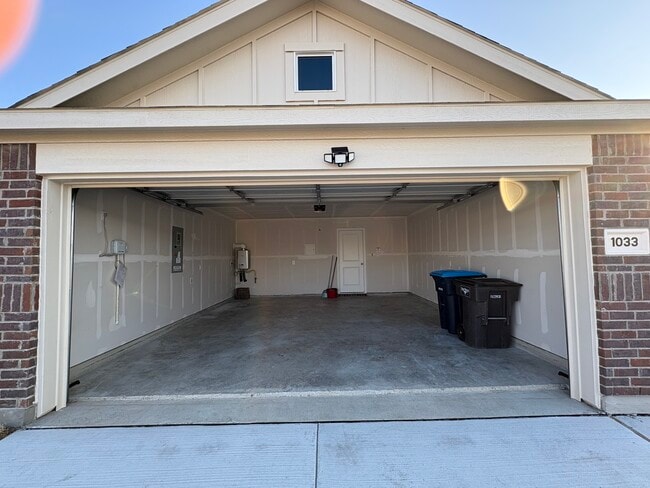 Photo - 1033 Cortijo Way