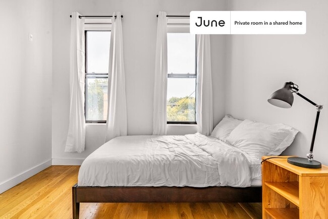 Photo - Room in Shared 5 bed/3 bath home Unit A