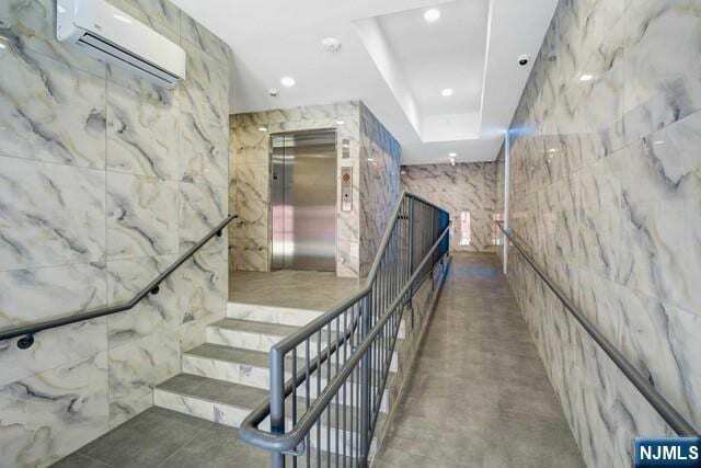 Photo - 545 39th St Unit 406