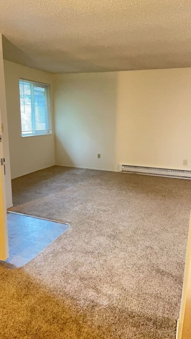 Photo - (858) Foxfire - 2 Bedroom / 1 Bathroom - Upstairs Unit 457-C (Up)
