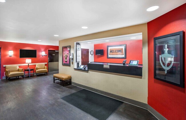 Furnished Studio-Salt Lake City - West Valley Center