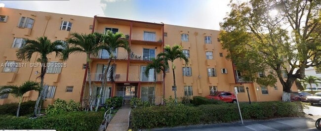 Building Photo - 6200 W Flagler St Unit 210