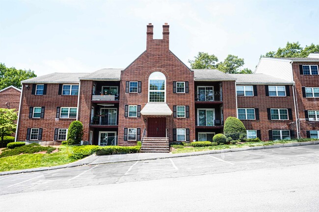 Building Photo - 7 Louisburg Square Unit 2