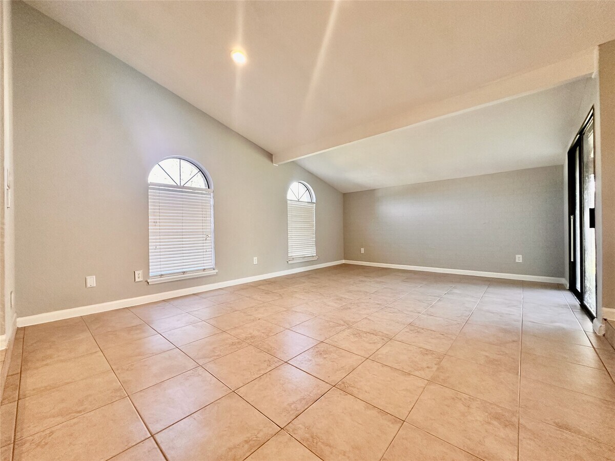 Photo - 5818 Evening Shadows Ln