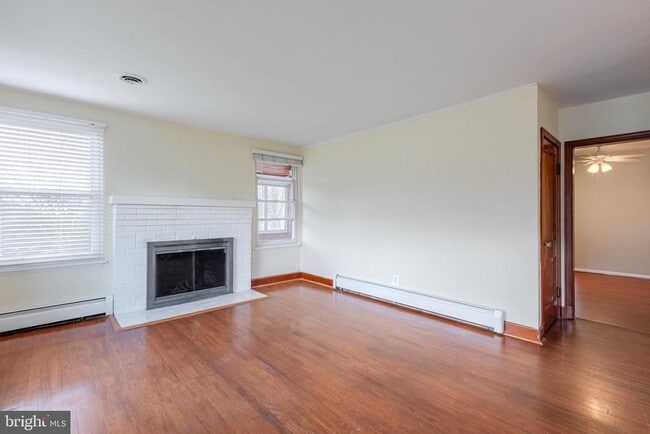 Photo - 871 Highland Ave