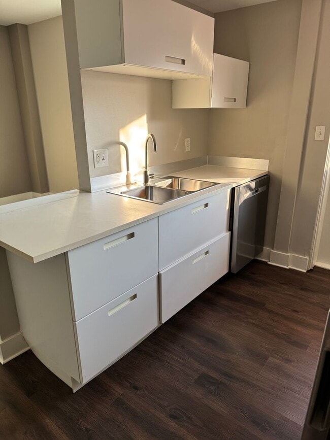Photo - Grandview Apartments