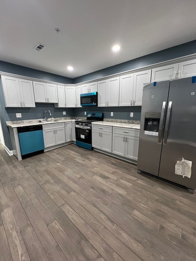 Photo - 2020 McCulloh St Unidad 2