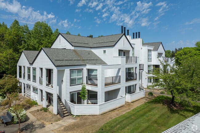 Exterior - Hunters Run