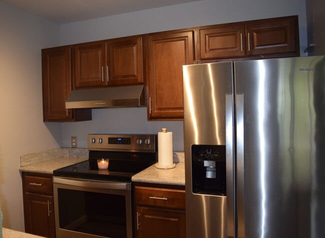 Building Photo - Fully remodeled & furnished Kihei Villages... Unit 22-204