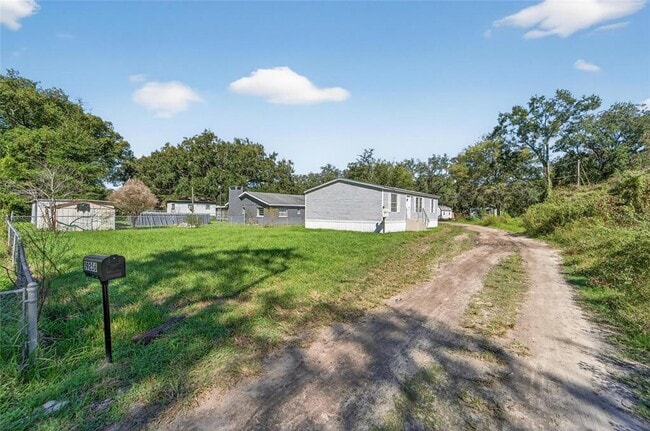 Photo - 39256 Lizabeth Cir