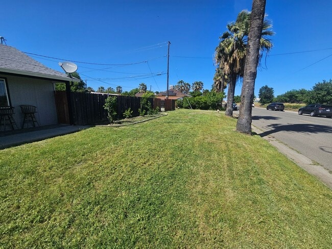 Photo - Home for Rent in Corning! 2 Bedroom 1 Bathroom PLUS Bonus Room