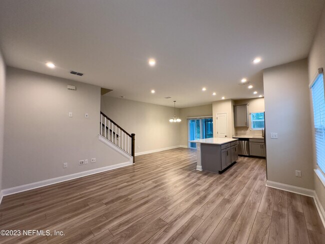 Photo - 12017 Calvesta St