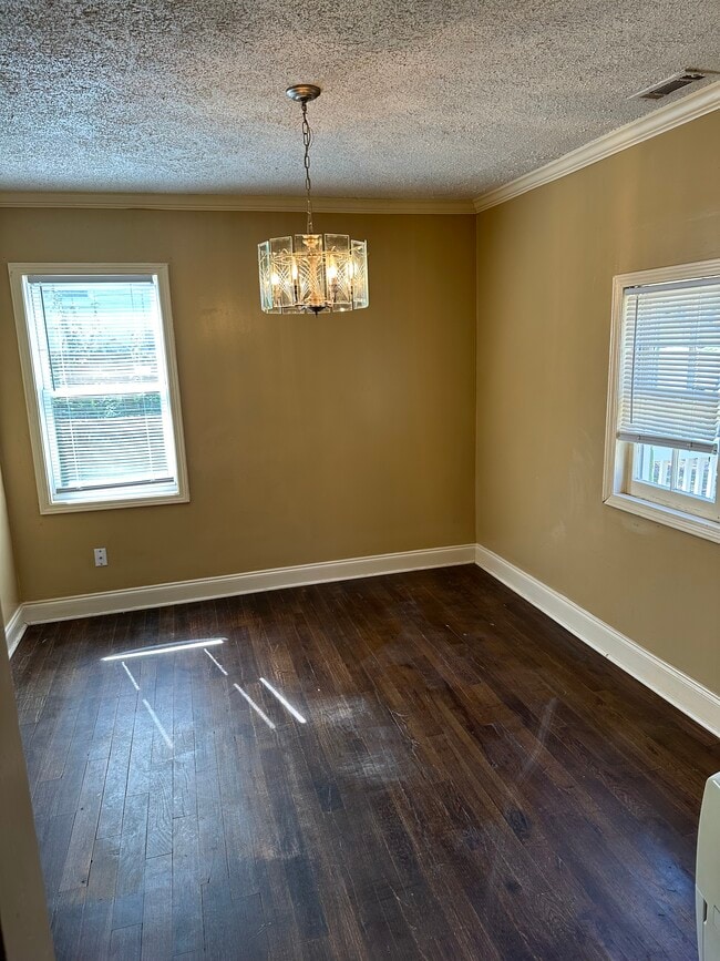 Dining Room - 1340 Lorenzo Dr SW