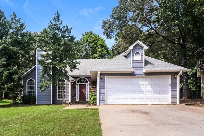 Building Photo - 6857 Robinwood Trail Rental