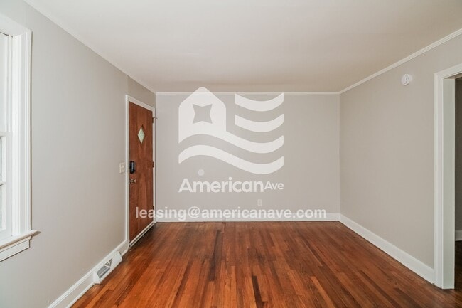 Photo - 5217 Spalding Ave