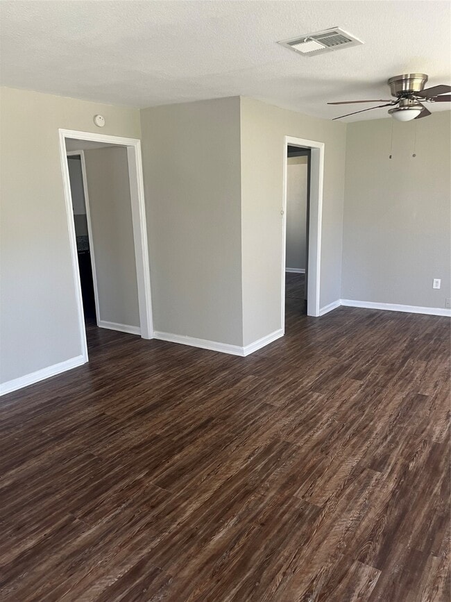 Photo - 5222 Cosby St