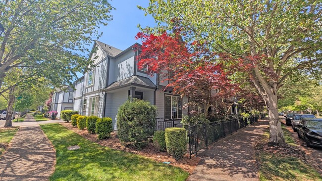 2 bedroom 2.5 bath townhouse - 2 bedroom 2.5 bath townhouse