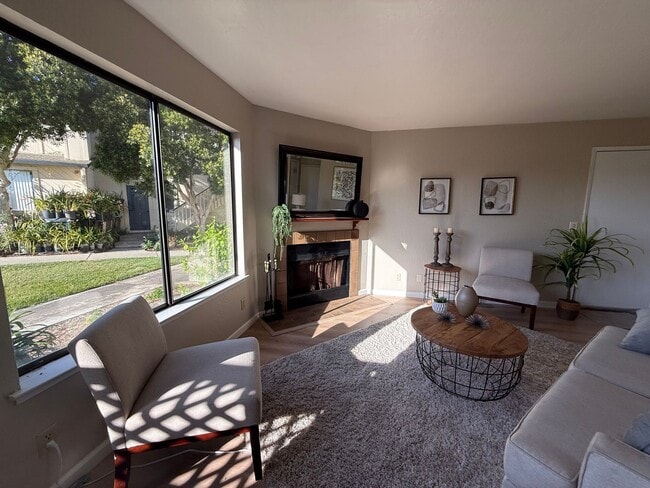 Photo - Light-Filled Modern 3 Bedroom Townhome