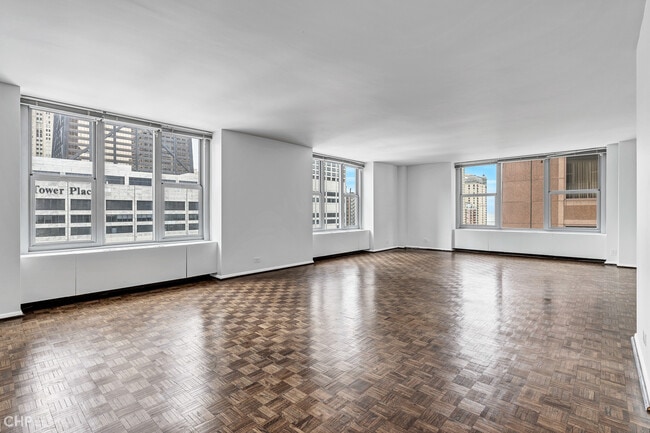 Photo - 777 N Michigan Ave Unit 1700