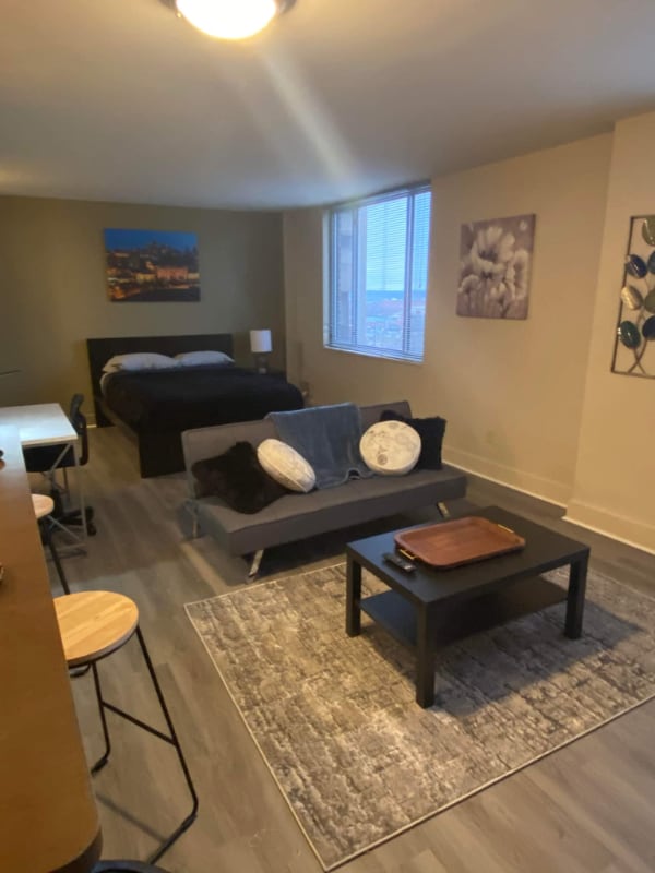 Photo - 600 E 8th St Unit Studio