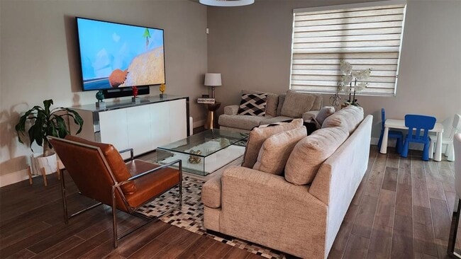 Photo - 17301 Back Bay Ct