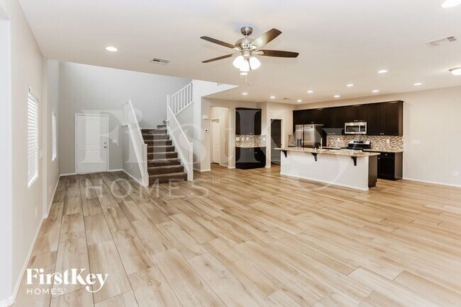 Photo - 10552 Mt Blackburn Ave