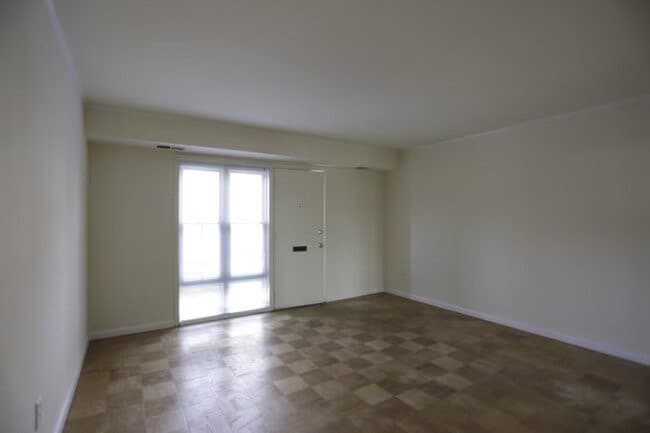 Normandy Hill Apartments