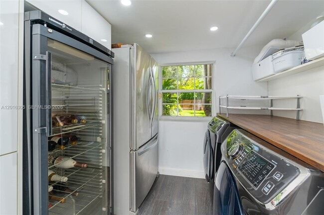 Photo - Douglas Road, Miami, FL 33133 - 4 BR 3 BA single-family home