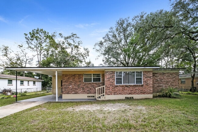 Photo - 2227 Mc Carty Dr