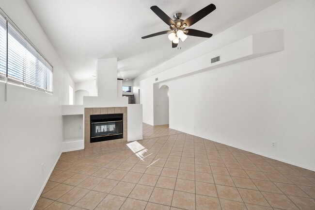 Photo - 8080 N Tackroom Ln