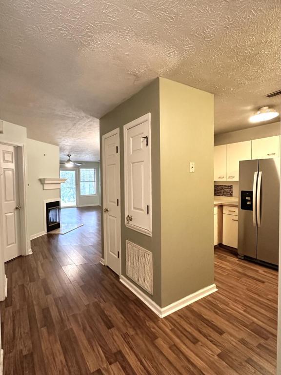 Photo - 1002 Brookhollow Dr