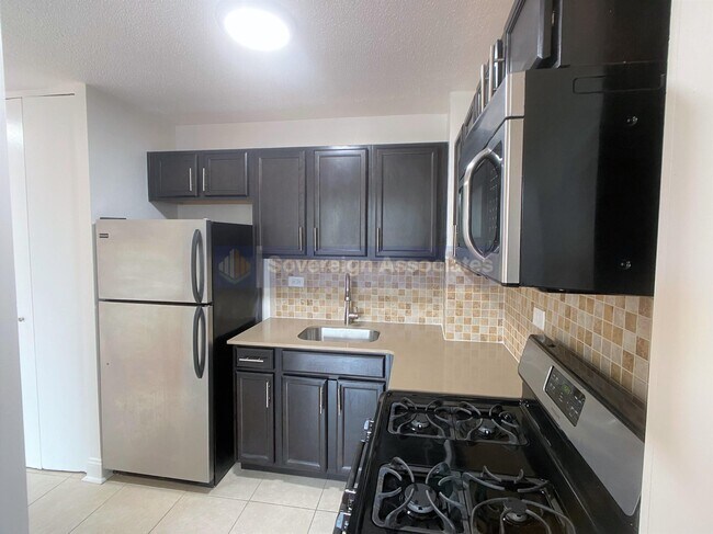 Photo - 3333 Broadway Unit C2G