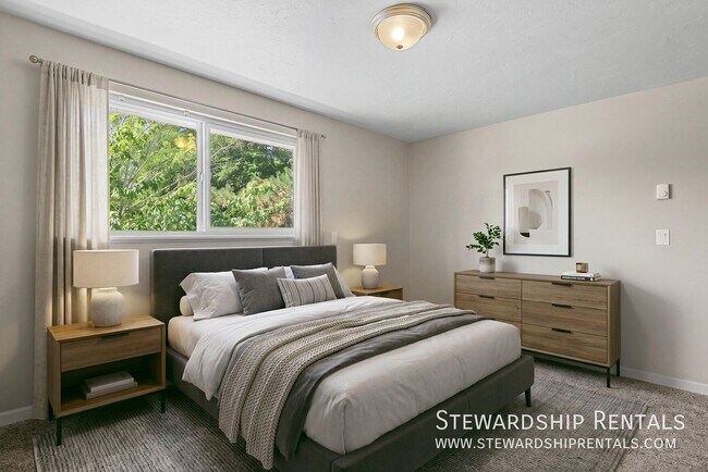 Photo - 1859 W 12th Ave