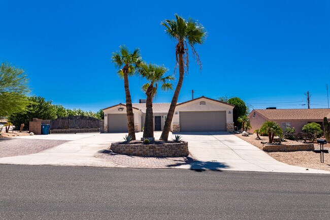 3420 Sheik Dr