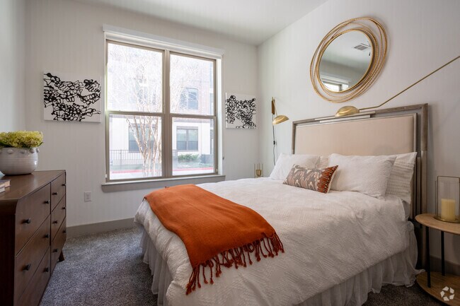 Photo - Up to 8 Weeks Free! Call Today! Condo Unit BSS1