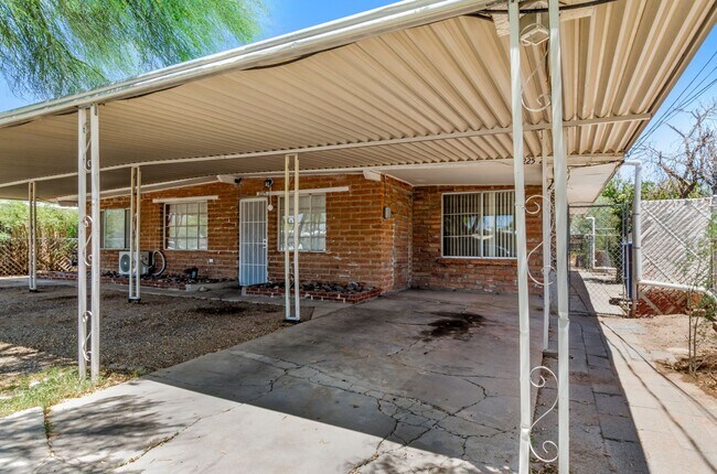 Photo - 3225 E Patricia St Unit 2