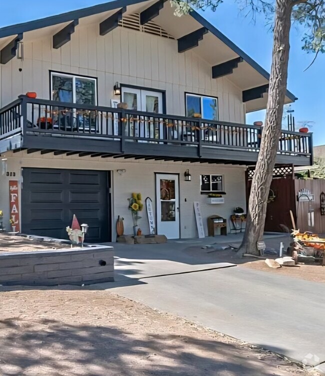 Building Photo - 313 E Pinnacle Cir Rental