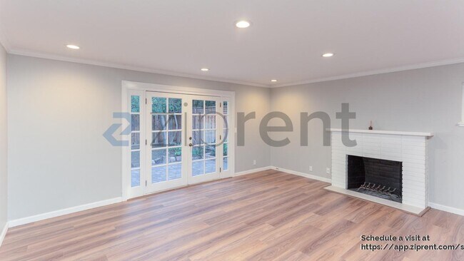 Photo - 1861 Briarwood Dr