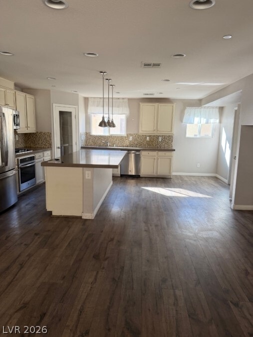 Photo - 1525 Spiced Wine Ave