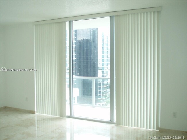 Photo - 1060 Brickell Ave Unit 1409
