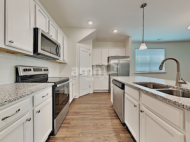 Photo - 24 Crabapple Cir