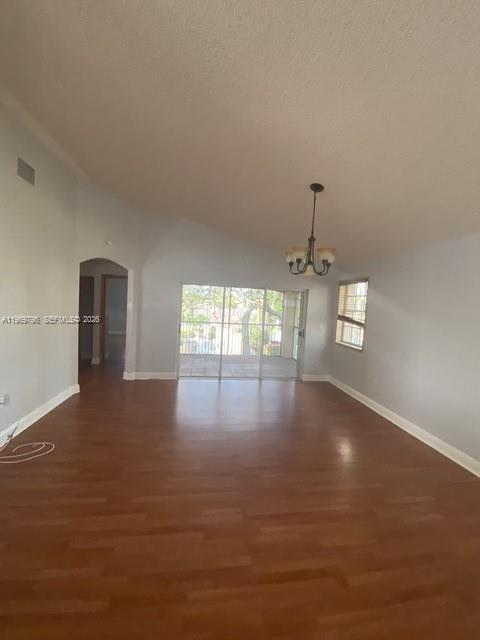 Photo - 14611 Balgowan Rd Unidad 204-1