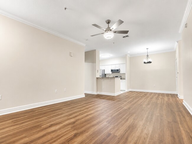 Photo - Upgraded 2Bedrooms/2Baths condo in a vibrant lifestyle Winter Garden community! Unit #101
