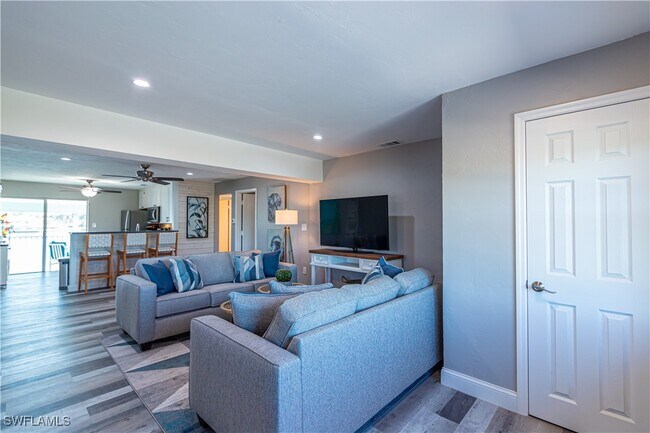 Photo - 416 Tudor Dr Unidad 6